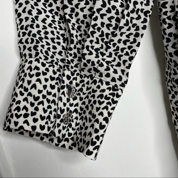 L'agence Button Down Blazer Jacket Blouse Hearts Print Long Sleeves Top Size S - Picture 5 of 10
